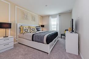 Luxury 4 Bedroom Townhome on Solara Resort, Orlando Townhome 2529