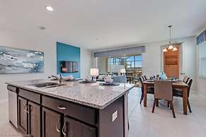 Luxury 4 Bedroom Townhome on Solara Resort, Orlando Townhome 2529