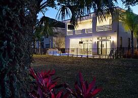 Beautiful Signature Villa With Private Pool, Close to Disney, Orlando 