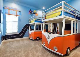 Beautiful Signature Villa With Private Pool, Close to Disney, Orlando 