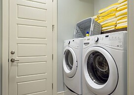 Beautiful Signature Villa With Private Pool, Close to Disney, Orlando 