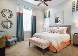 Beautiful Signature Villa With Private Pool, Close to Disney, Orlando 