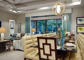 Beautiful Signature Villa With Private Pool, Close to Disney, Orlando 