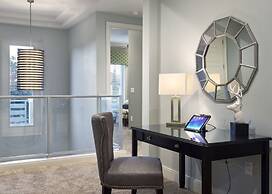 Beautiful Signature Villa With Private Pool, Close to Disney, Orlando 