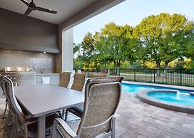 Beautiful Signature Villa With Private Pool, Close to Disney, Orlando 