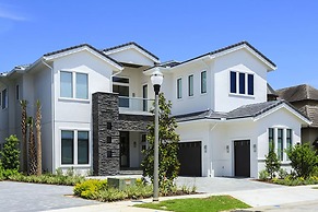 Beautiful Mansion With Private Pool, Close to Disney, Orlando Mansion 