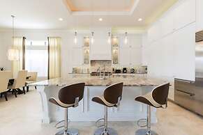 Beautiful Mansion With Private Pool, Close to Disney, Orlando Mansion 