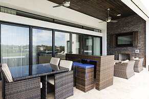 Beautiful Mansion With Private Pool, Close to Disney, Orlando Mansion 