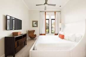 Beautiful Mansion With Private Pool, Close to Disney, Orlando Mansion 