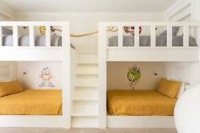 Beautiful Mansion With Private Pool, Close to Disney, Orlando Mansion 