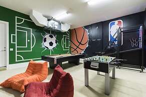 Beautiful Mansion With Private Pool, Close to Disney, Orlando Mansion 