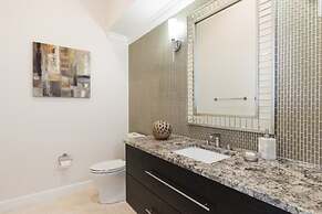 Beautiful Mansion With Private Pool, Close to Disney, Orlando Mansion 