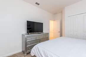 Beautiful Mansion With Private Pool, Close to Disney, Orlando Mansion 