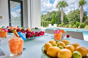 Beautiful Villa With Private Pool, Close to Disney, Orlando Villa 2949