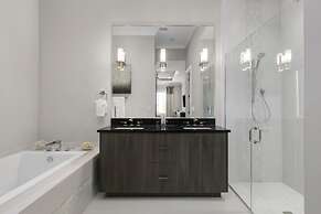 Beautiful Villa With Private Pool, Close to Disney, Orlando Villa 2949