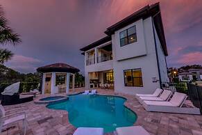 Beautiful Villa With Private Pool, Close to Disney, Orlando Villa 2949