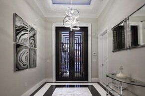 Beautiful Villa With Private Pool, Close to Disney, Orlando Villa 2949