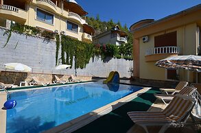 Luxury 5 Bedroom Villa With Communal Pool, Alanya Villa 1038