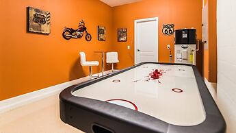 Beautiful Villa With Private Pool, Close to Disney, Orlando Villa 1269