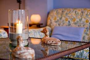 Suitur beachfront duplex with pool and sea views