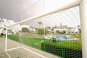 Suitur beachfront duplex with pool and sea views