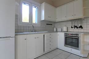 Grand Bleu Apartments & Villas