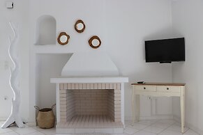 Grand Bleu Apartments & Villas