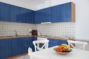 Grand Bleu Apartments & Villas