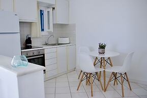 Grand Bleu Apartments & Villas