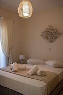 Grand Bleu Apartments & Villas