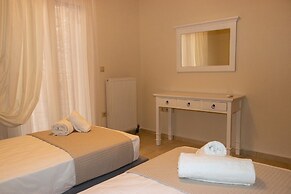 Grand Bleu Apartments & Villas