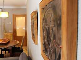 Suitur beach apartment with pool