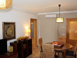 Suitur beach apartment with pool