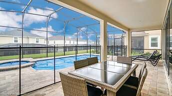 Villa Close to Disney, Orlando Villa 2615