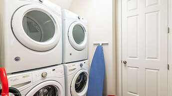 Villa Close to Disney, Orlando Villa 2615