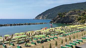 Villa With Pool in Recco Cinque Terr