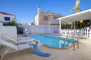 Beautiful Villa With Private Pool, Pernera Villa 1004