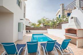 Cyprus Villa Near the Beach, Paralimni Villa 1308