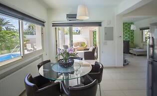 Beautiful Villa With Private Pool, Protaras Villa 1028