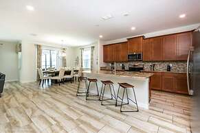 Rent a Luxury Townhome on Storey Lake Resort, Minutes From Disney, Orl