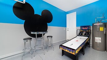 Villa Close to Disney, Orlando Villa 3255