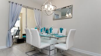 Rent a Luxury Townhome on Storey Lake Resort, Minutes From Disney, Orl