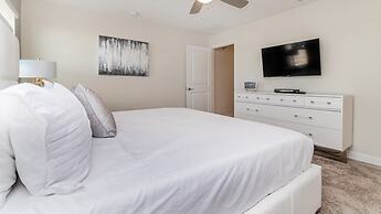 Rent a Luxury Townhome on Storey Lake Resort, Minutes From Disney, Orl