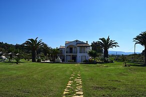 S&C Kosmos Beach Resort