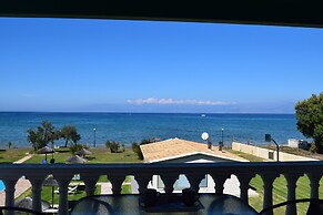 S&C Kosmos Beach Resort