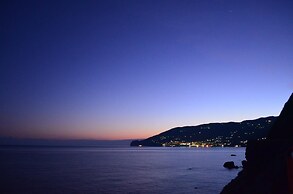 Room-michelangelo House, Bilo