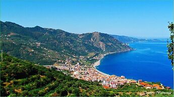 Room-michelangelo House, Bilo