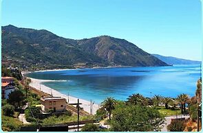 Room-michelangelo House, Bilo