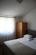 Apartmani Dragović Brodarica