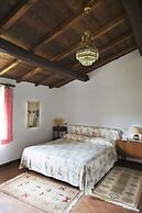 Apartment le Scalette a Relaxing Oasis Near Florence